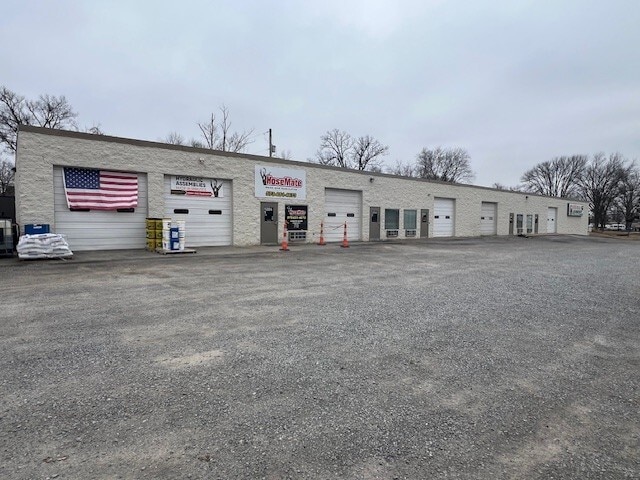 1204 Meadowbrook Dr, Cape Girardeau, MO for lease - Primary Photo - Image 1 of 1