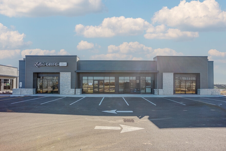 86 Magnolia Dr, Glen Carbon, IL for lease - Building Photo - Image 2 of 8