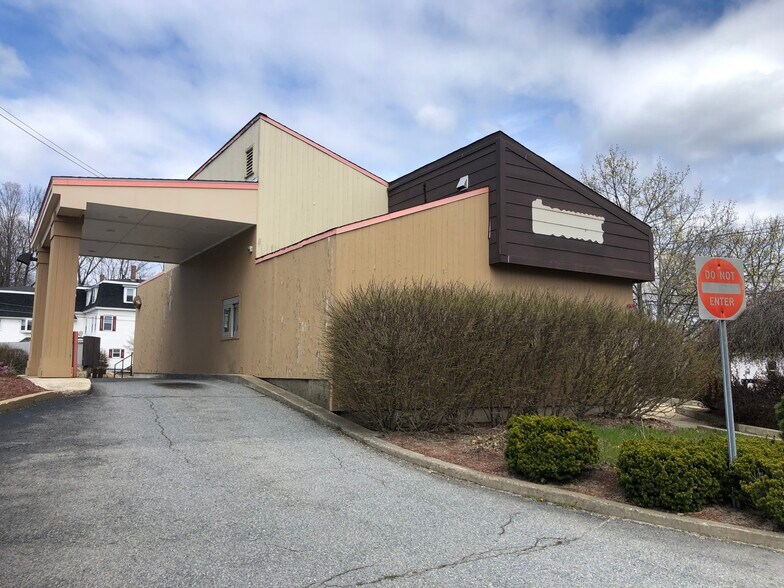 116 Main St, Pepperell, MA, 01463 Freestanding Property For Sale