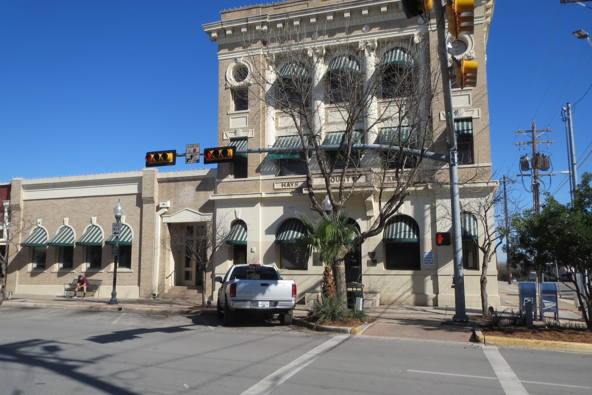 102 N LBJ Dr, San Marcos, TX for lease Building Photo- Image 1 of 5