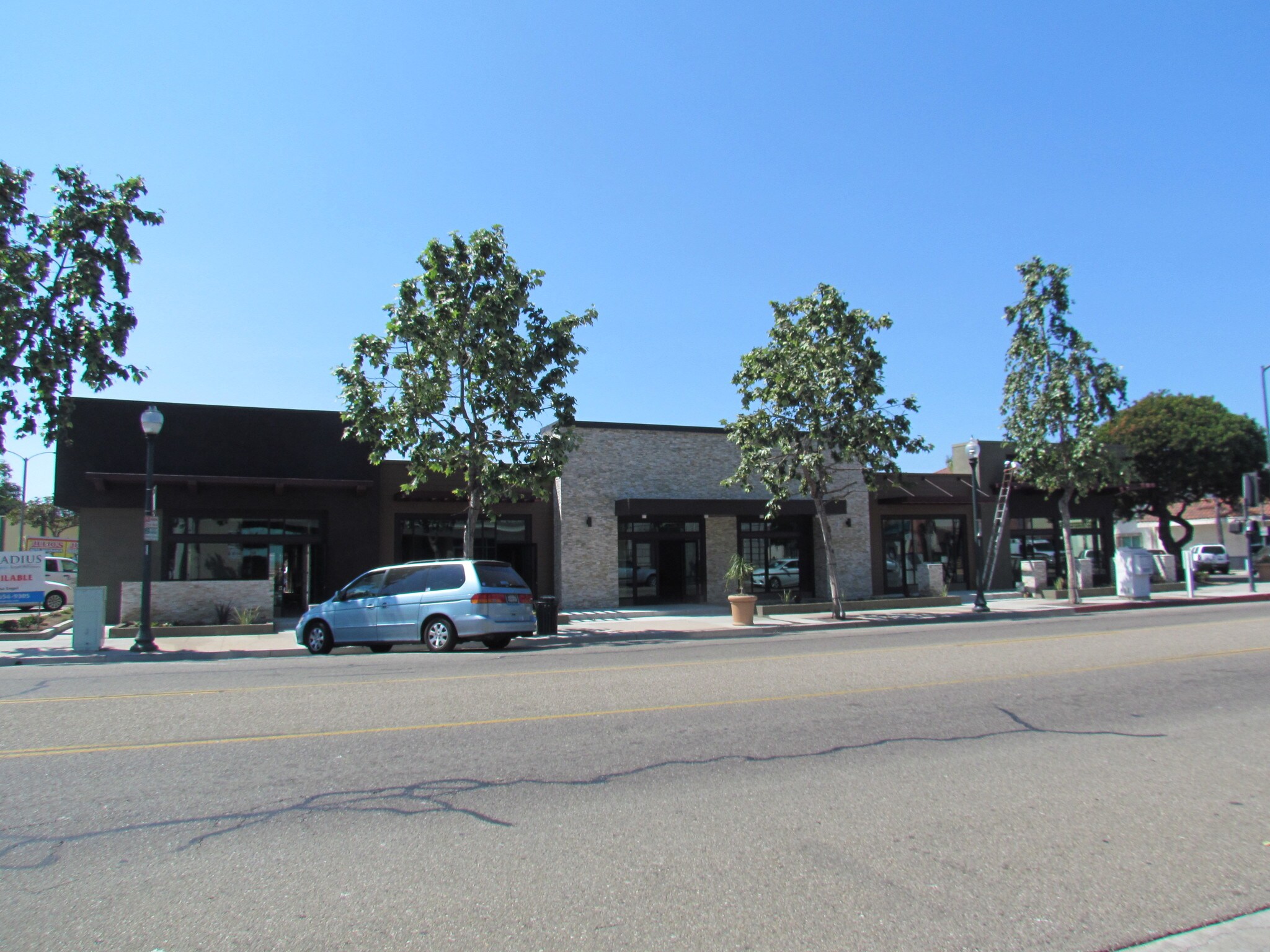 150-156 W 5th St, Oxnard, CA for sale Primary Photo- Image 1 of 1