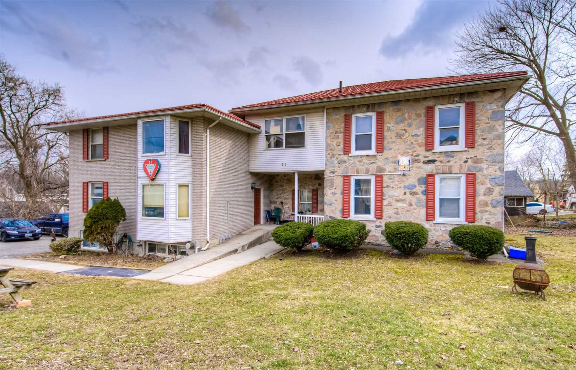 31 Cedar St, Cambridge, ON for sale Primary Photo- Image 1 of 1