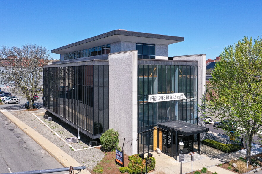 OＢA M A NEW Oshkosh Toddler Boys Closed Toe Abe Play Sandals Size 5