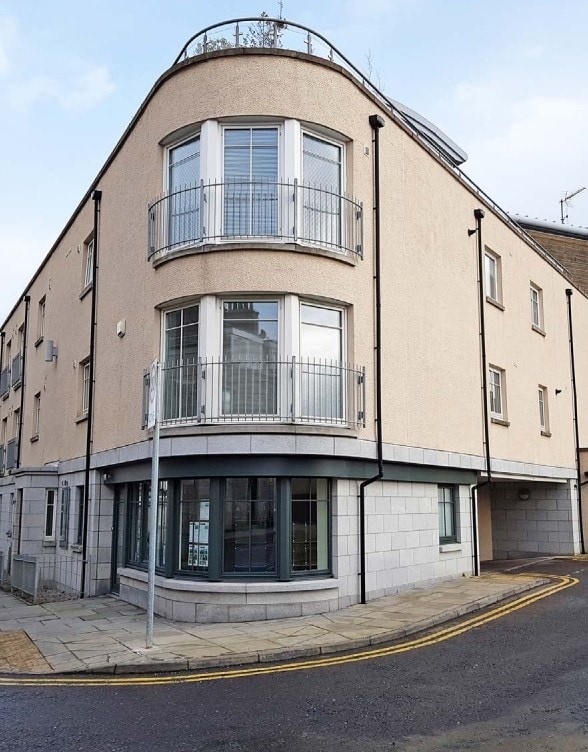 11 Broomhill Rd, Aberdeen for sale Primary Photo- Image 1 of 1