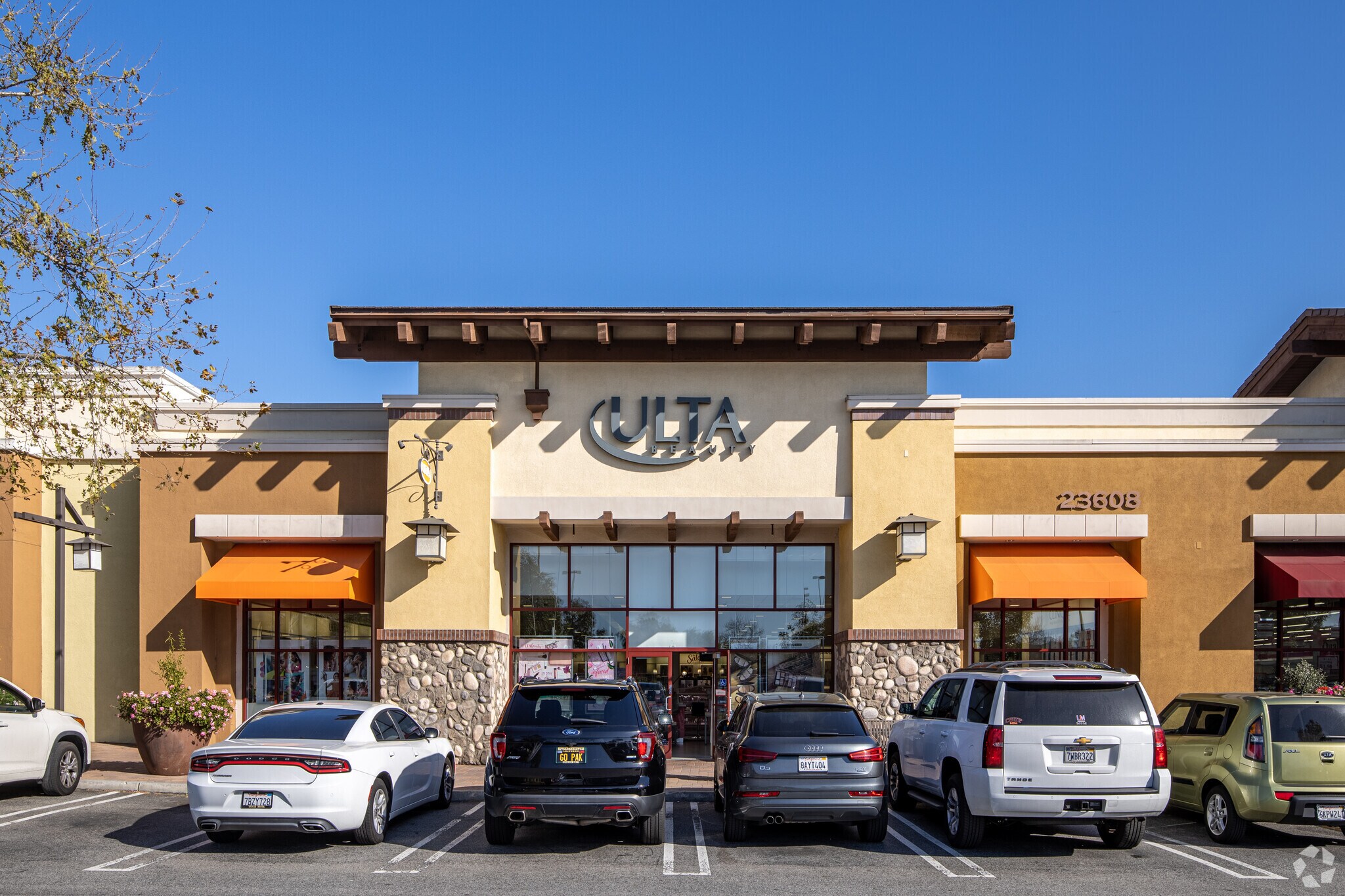 2360023760 El Toro Rd, Lake Forest, CA 92630 The Orchard