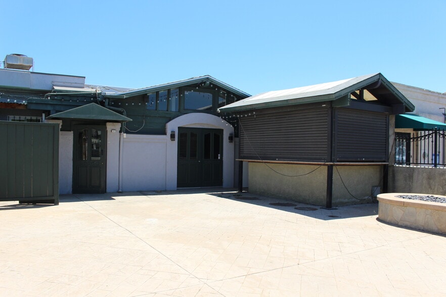 150-154 W Grand ave, Escondido, CA for lease - Building Photo - Image 2 of 15