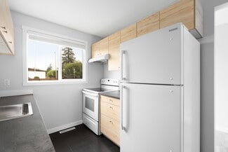 More details for 470 Dogwood St, Campbell River, BC - Multifamily for Sale