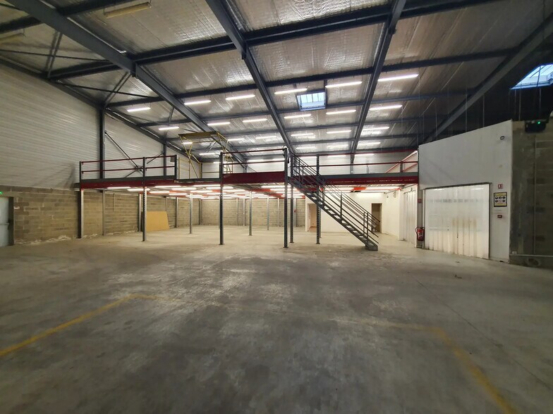 177 Rue Pierre Pascal Fauvelle, Perpignan for lease - Interior Photo - Image 2 of 18