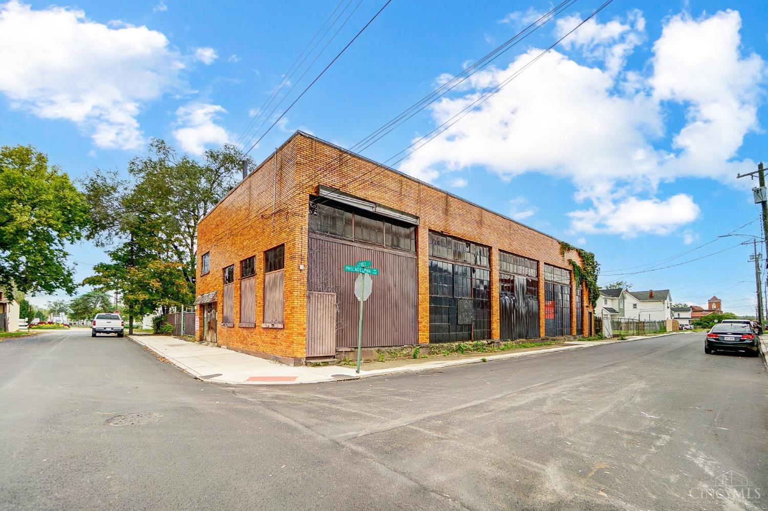 1620 Philadelphia Ave, Middletown, OH for sale Primary Photo- Image 1 of 1