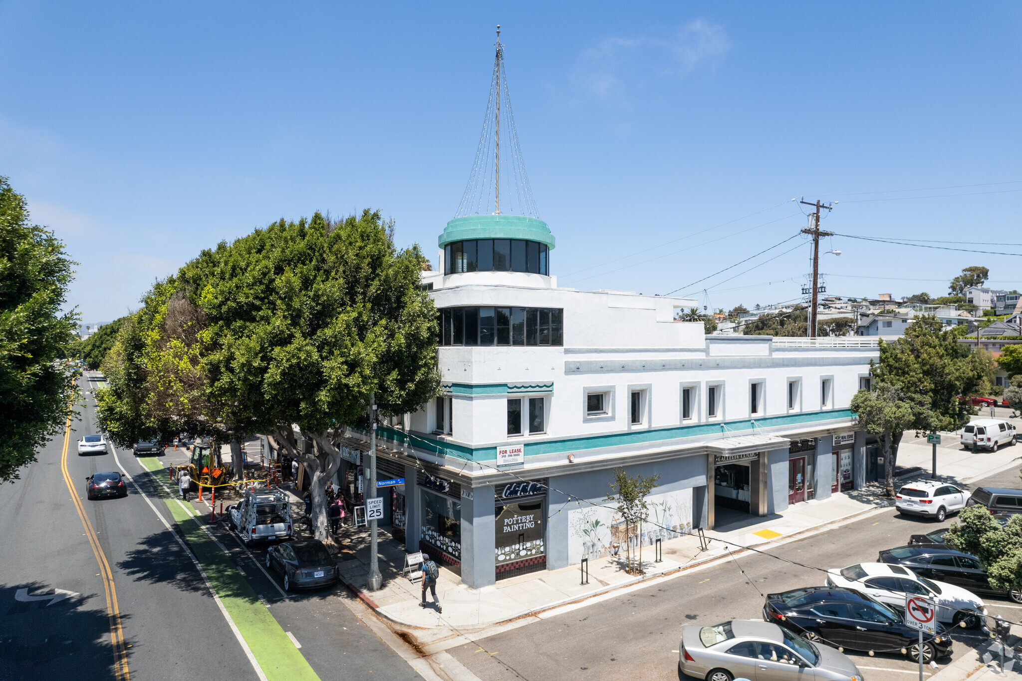 2525 Main St, Santa Monica, CA for lease Primary Photo- Image 1 of 76