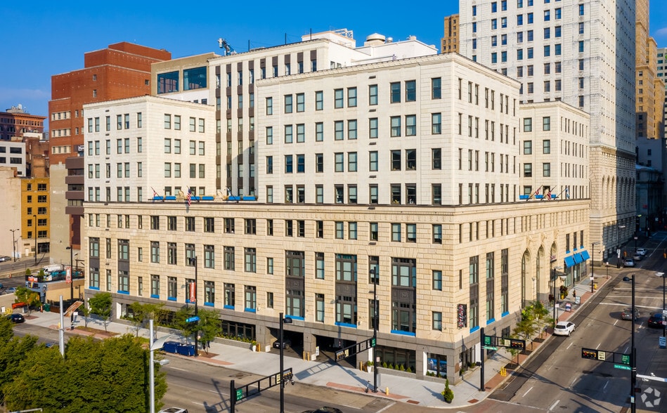 309 Vine St, Cincinnati, OH, 45202 Retail Space For Lease