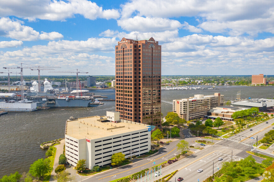 999 Waterside Dr, Norfolk, VA for lease - Building Photo - Image 2 of 11