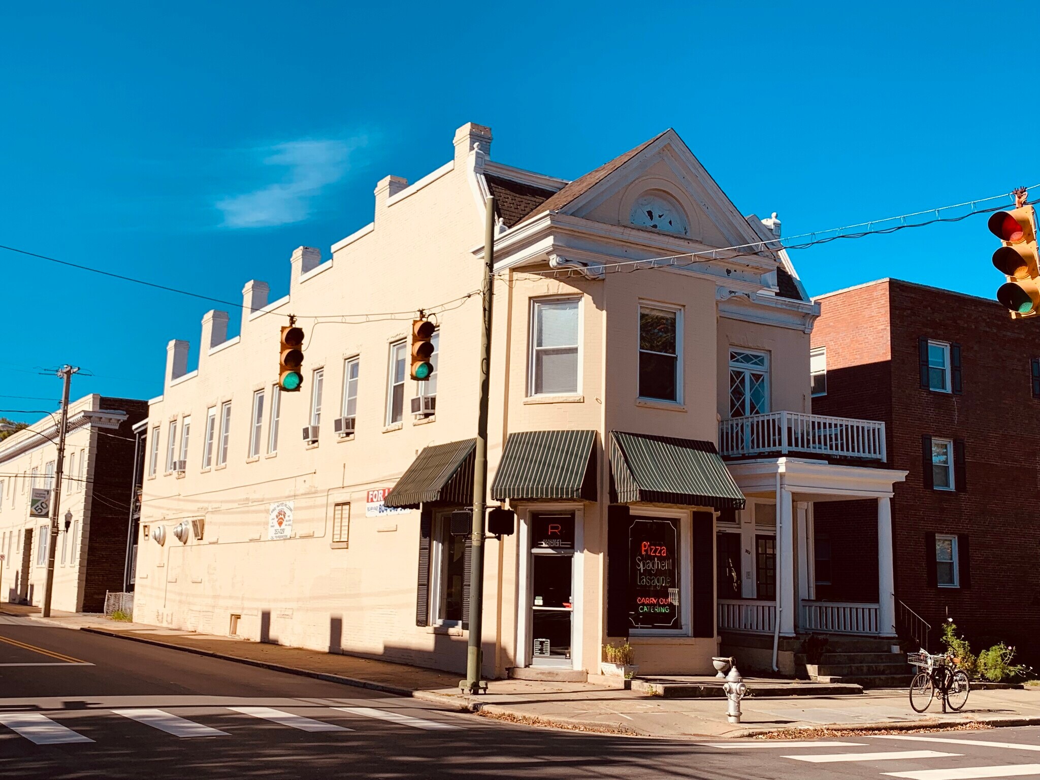 2601 Park Ave, Richmond, VA 23220