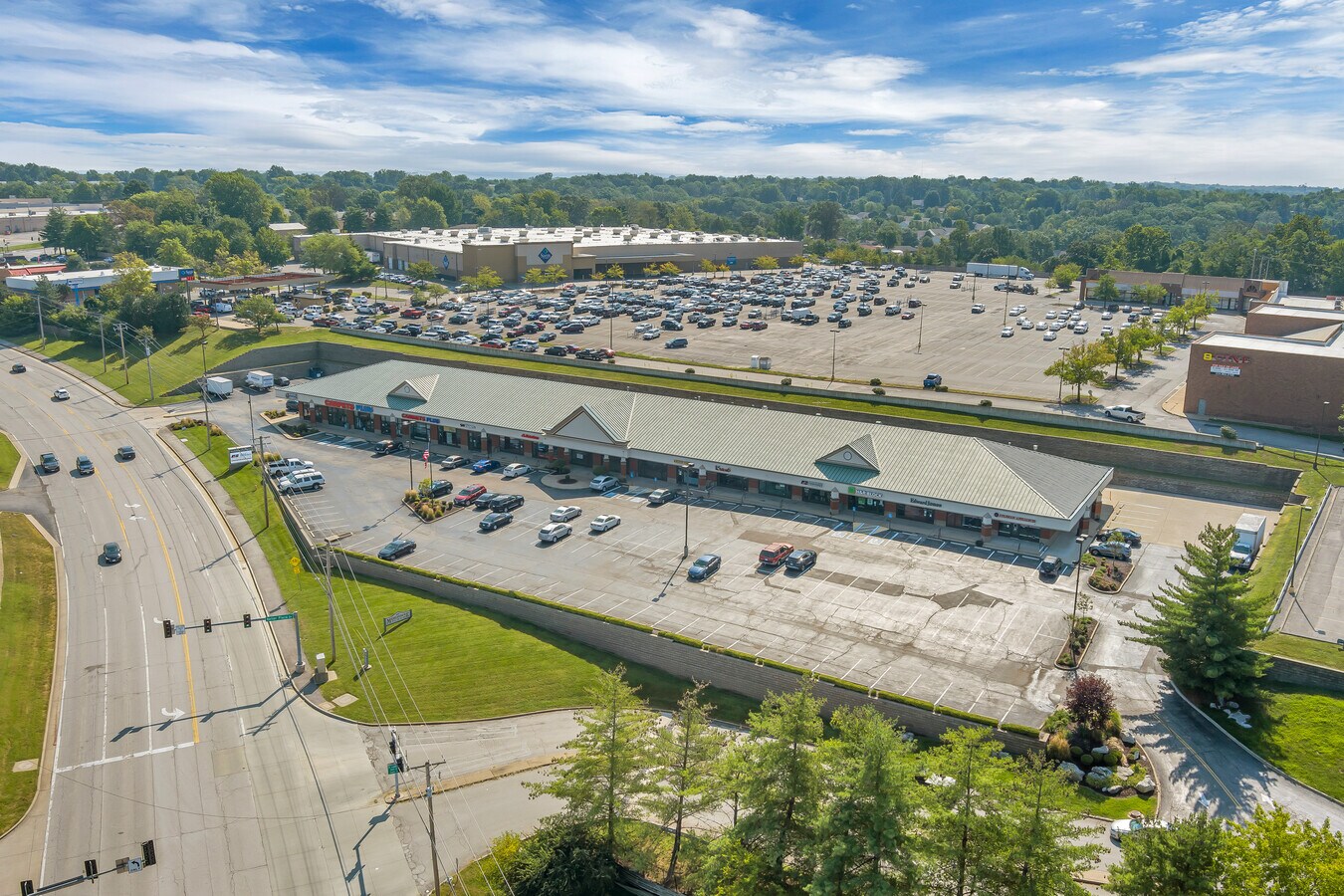 4530 Lemay Ferry Rd, Lemay, MO 63129 Mehltowne Plaza