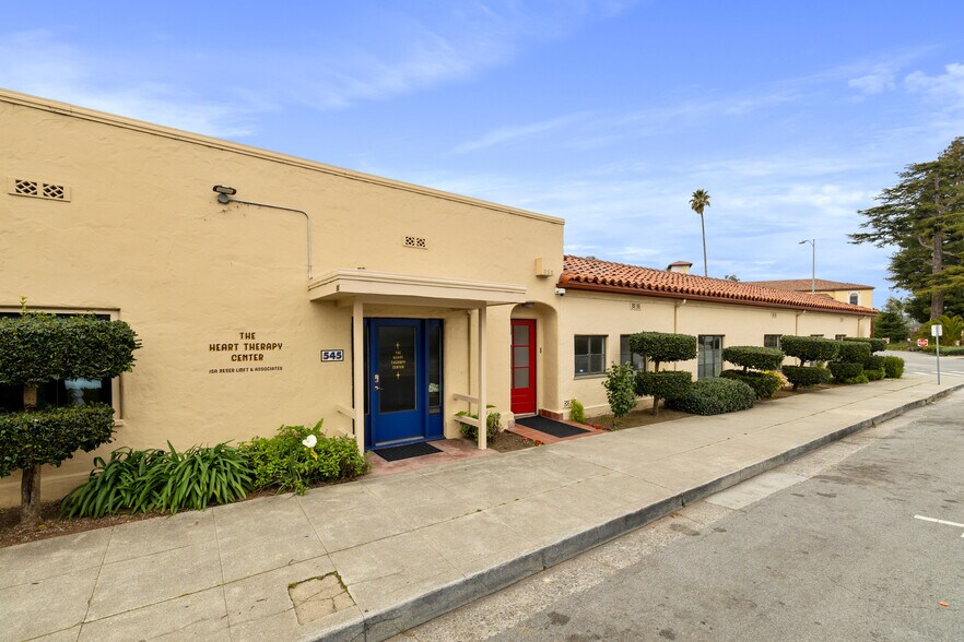 545 Ocean View Ave, Santa Cruz, CA for sale - Primary Photo - Image 1 of 3