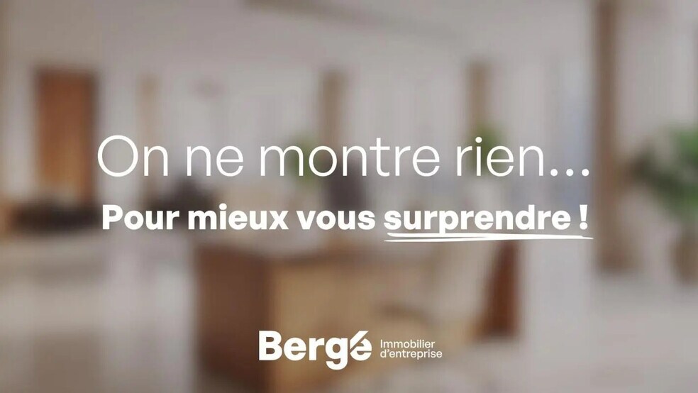 Office in Mandelieu-la-Napoule for lease - Interior Photo - Image 2 of 4