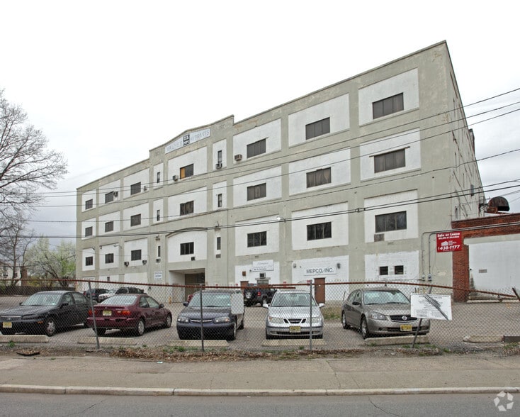 545 N Arlington Ave, Bloomfield, NJ for lease - Building Photo - Image 2 of 32