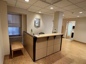 104-110 E 40th St, New York, NY for lease Interior Photo- Image 1 of 16