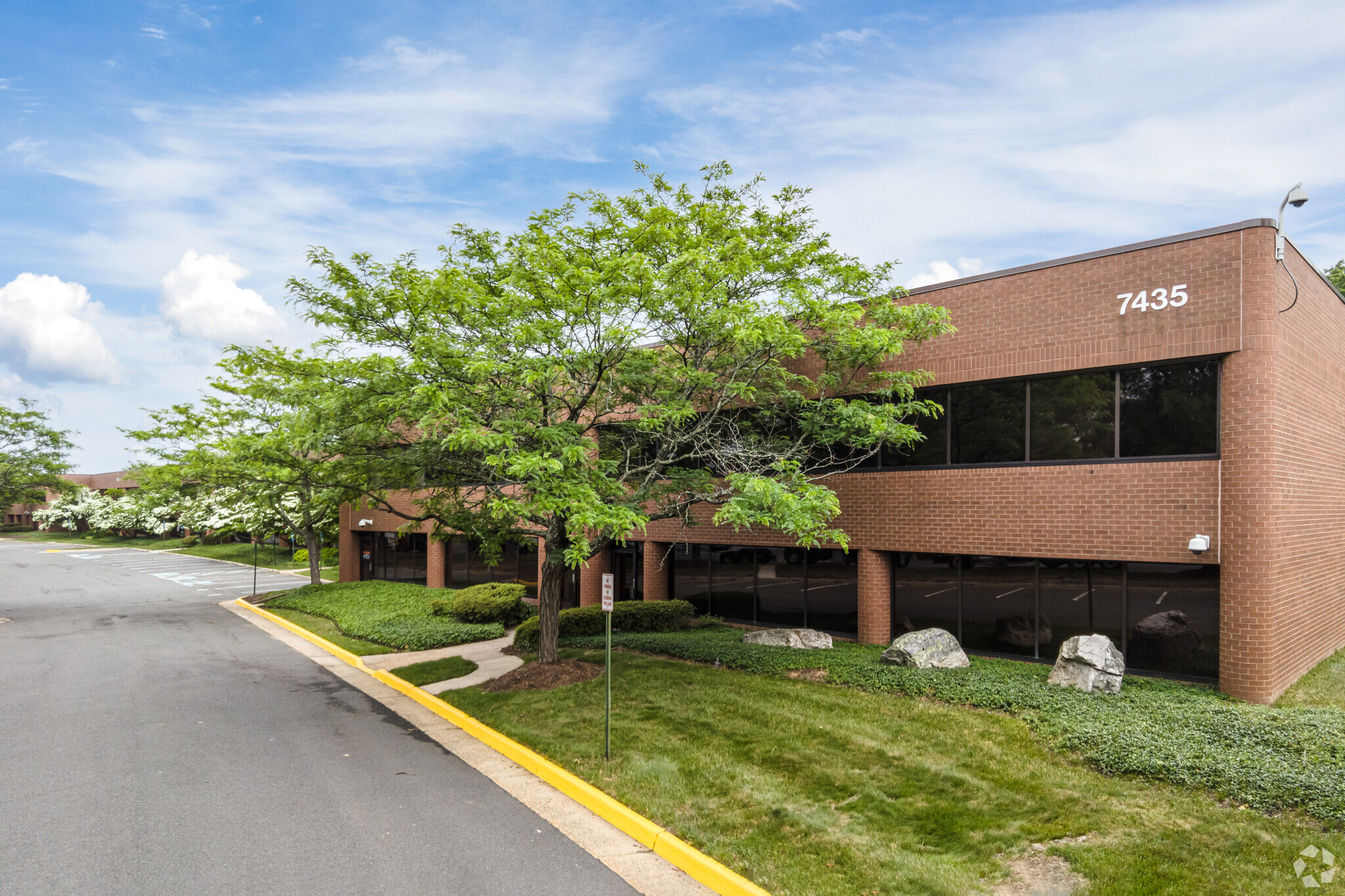 7375 Boston Blvd, Springfield, VA for lease Building Photo- Image 1 of 40