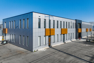 More details for 120 Norfinch Dr, Toronto, ON - Industrial for Lease