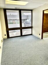 3000 Market St NE, Salem, OR for lease Interior Photo- Image 2 of 7