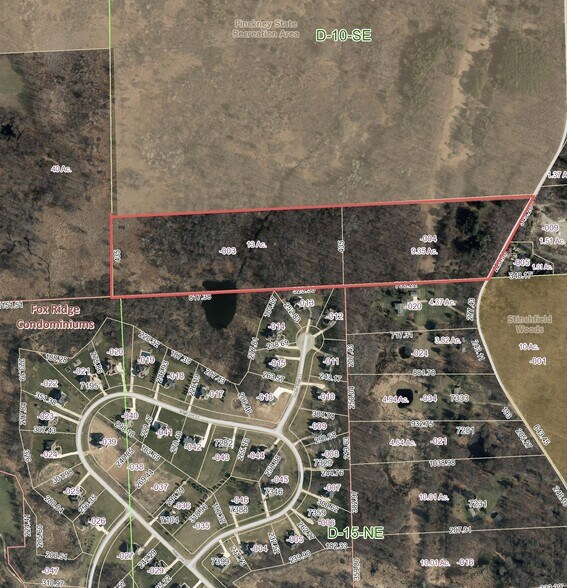 Toma Rd, Pinckney, MI 48130