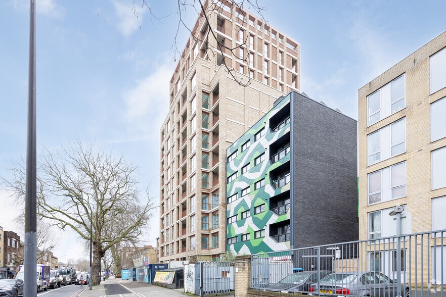 136-142 New Kent Rd, London for lease - Building Photo - Image 2 of 2