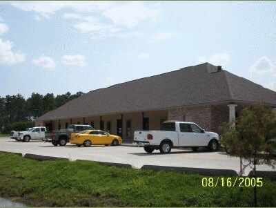 27999 S Old Walker Rd, Walker, LA for lease Primary Photo- Image 1 of 2