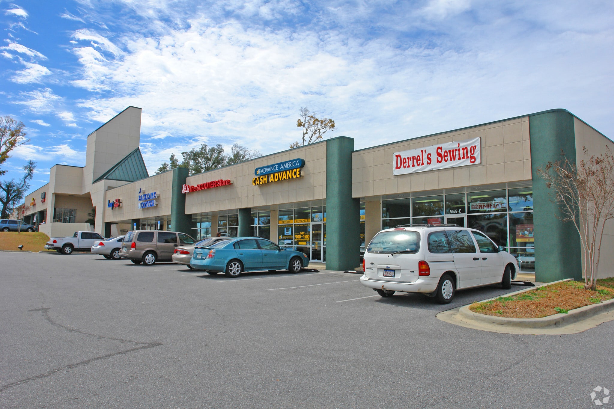 5555 Davis Hwy, Pensacola, FL 32503 Retail for Lease