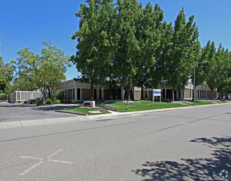 3065 Gold Camp Dr, Rancho Cordova, CA for sale - Primary Photo - Image 1 of 1