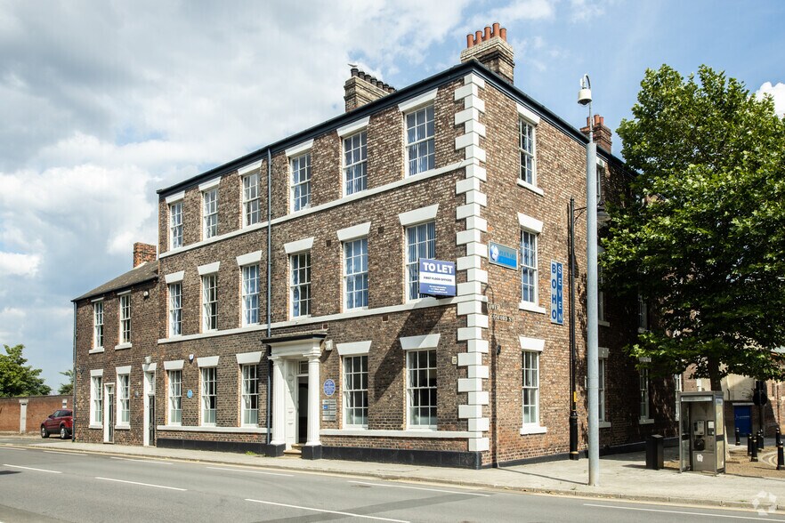 Queens Sq, Middlesbrough, TS2 1PA