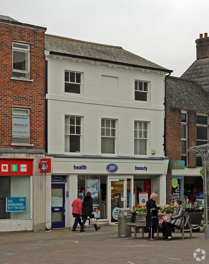 27-27A High St, Andover, SP10 1LJ | LoopNet