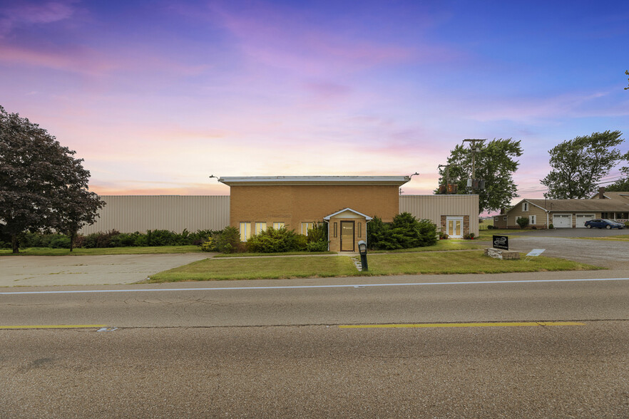 14924 Beloit Snodes Rd, Beloit, OH for sale - Building Photo - Image 2 of 102