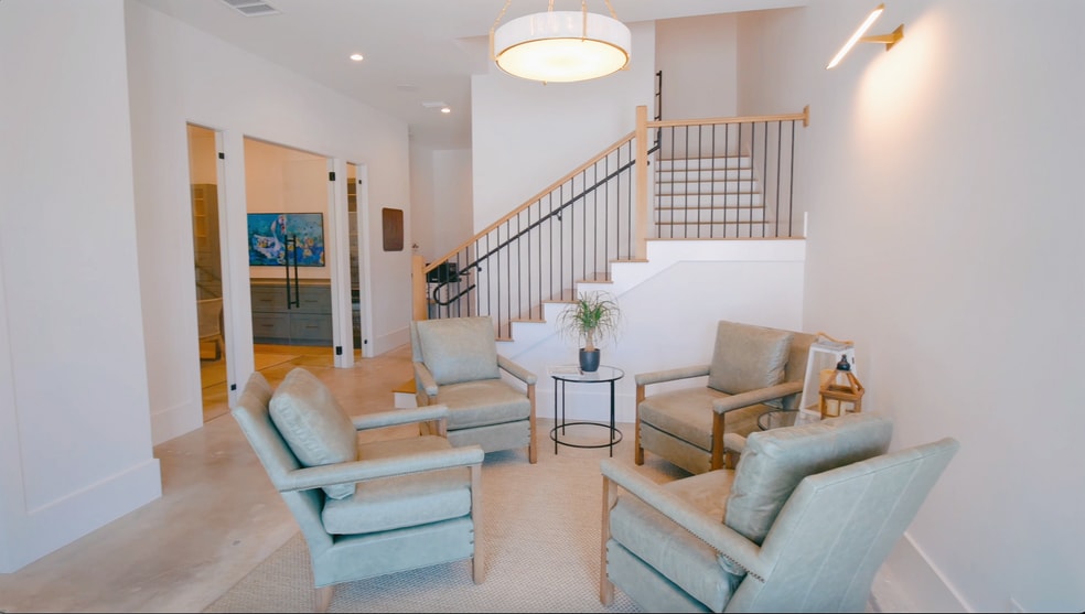 1415 3rd St N, Jacksonville Beach, FL for lease - Interior Photo - Image 3 of 12