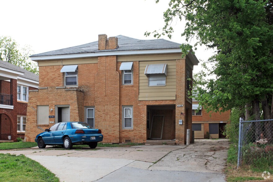 2108-2110 N Kelley Ave, Del City, OK for sale - Building Photo - Image 2 of 2
