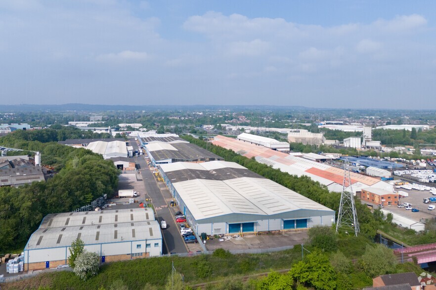 Shaw St, West Bromwich for lease - Building Photo - Image 1 of 18