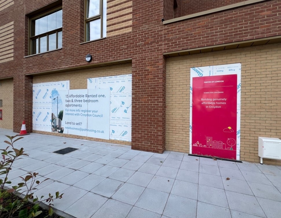 443 Brighton Rd, South Croydon for lease Primary Photo- Image 1 of 2