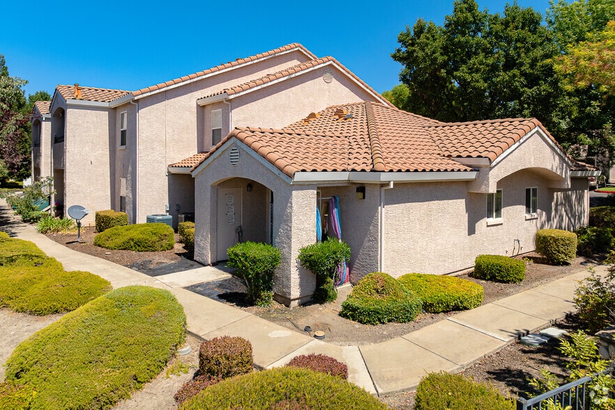 3220 Santa Fe Way, Rocklin, CA for sale - Primary Photo - Image 1 of 1