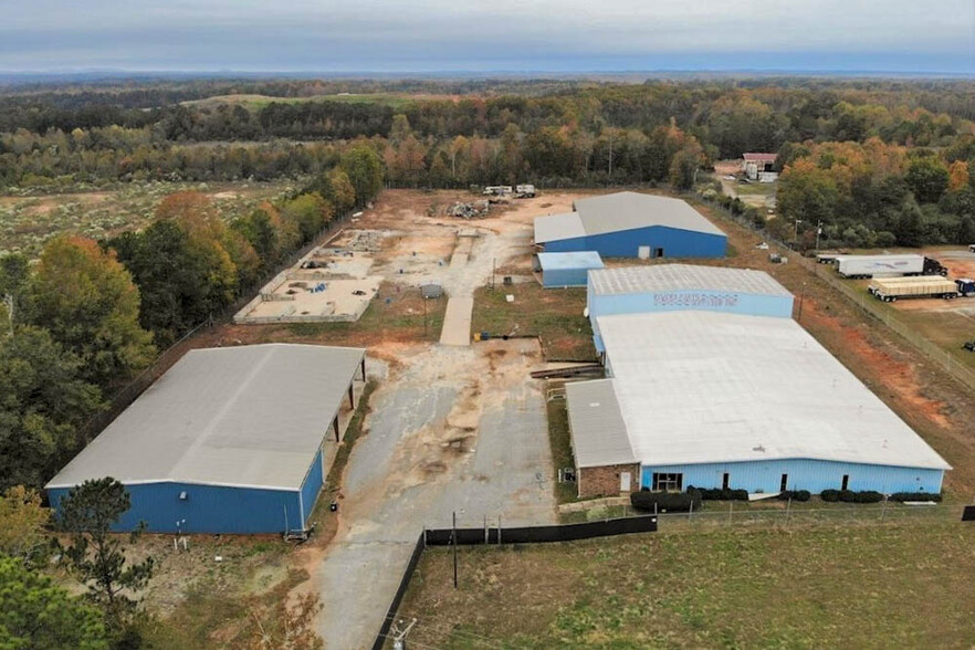 407 Industrial Rd, Barnesville, GA for sale - Building Photo - Image 1 of 1