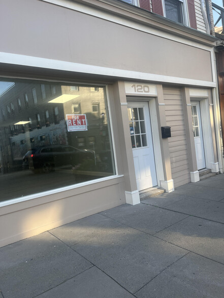 120 Spring St, Newton, NJ for lease - Building Photo - Image 1 of 4