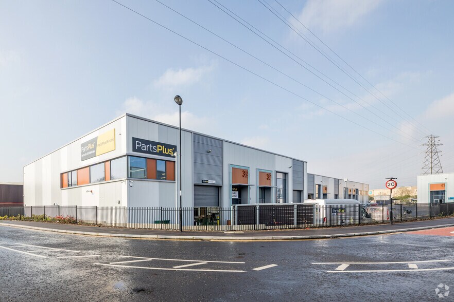 29-39 Purley Way, Croydon for lease - Building Photo - Image 2 of 4