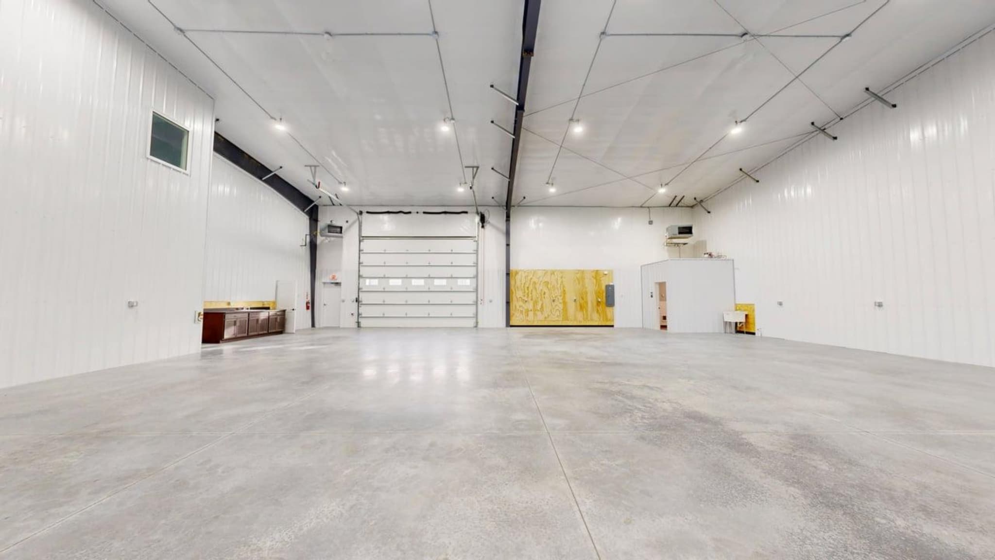 6604 Western Way, Billings, MT for lease Interior Photo- Image 1 of 15