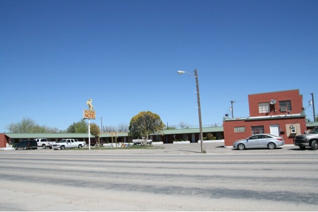 901 E 2nd St, Big Lake, TX for sale Primary Photo- Image 1 of 1