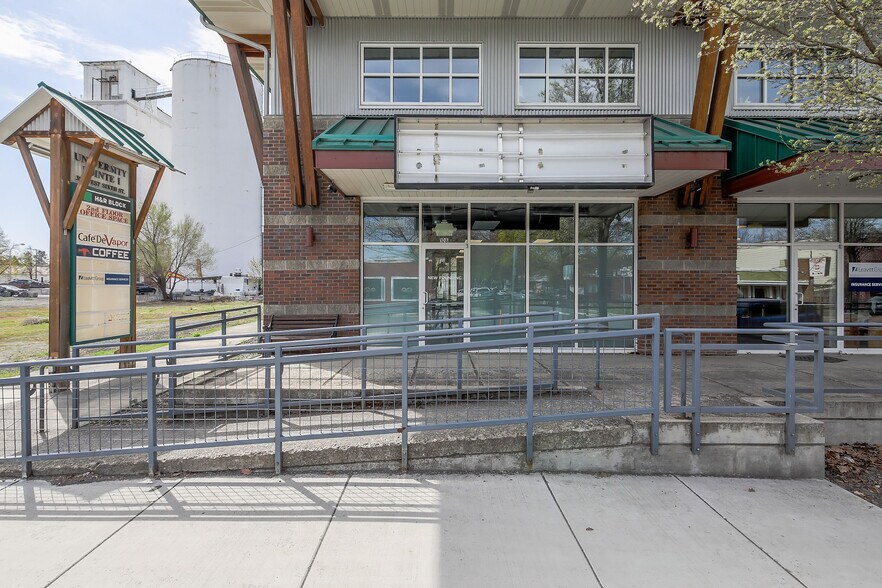 317 W 6th St, Moscow, ID 83843