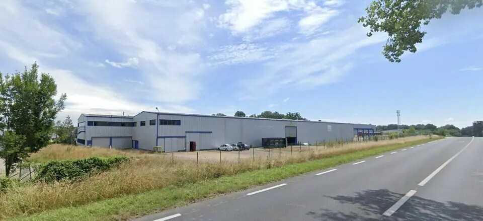 Flex in Tancarville for sale - Building Photo - Image 2 of 6