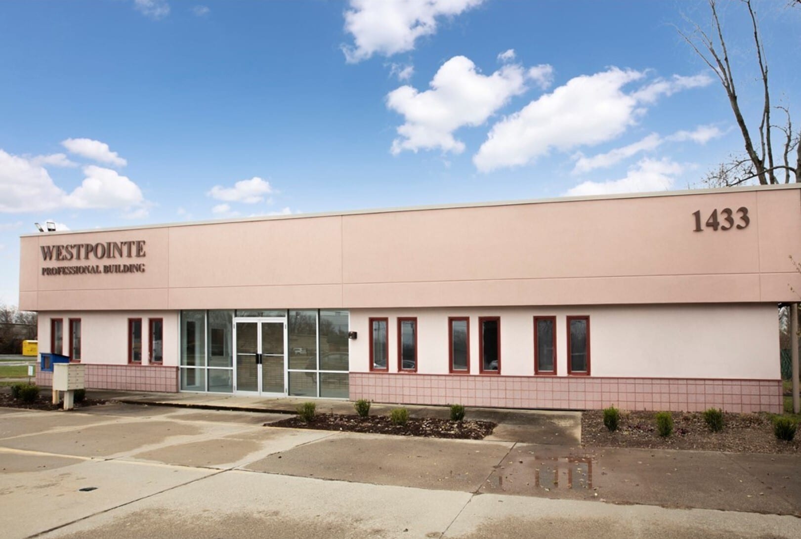 1433 W Bagley Rd, Berea, OH for sale Primary Photo- Image 1 of 1