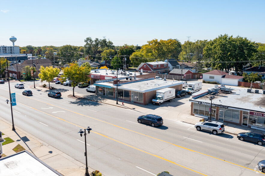 9210-9212 Waukegan Rd, Morton Grove, IL for sale - Building Photo - Image 1 of 10