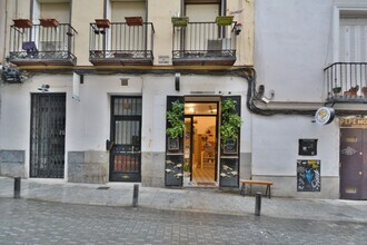 Retail in Madrid, Madrid for lease Interior Photo- Image 1 of 11