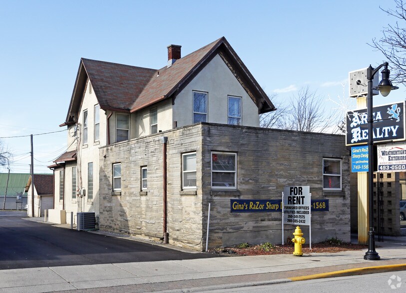 526 Broadway St, New Haven, IN for sale - Primary Photo - Image 1 of 1