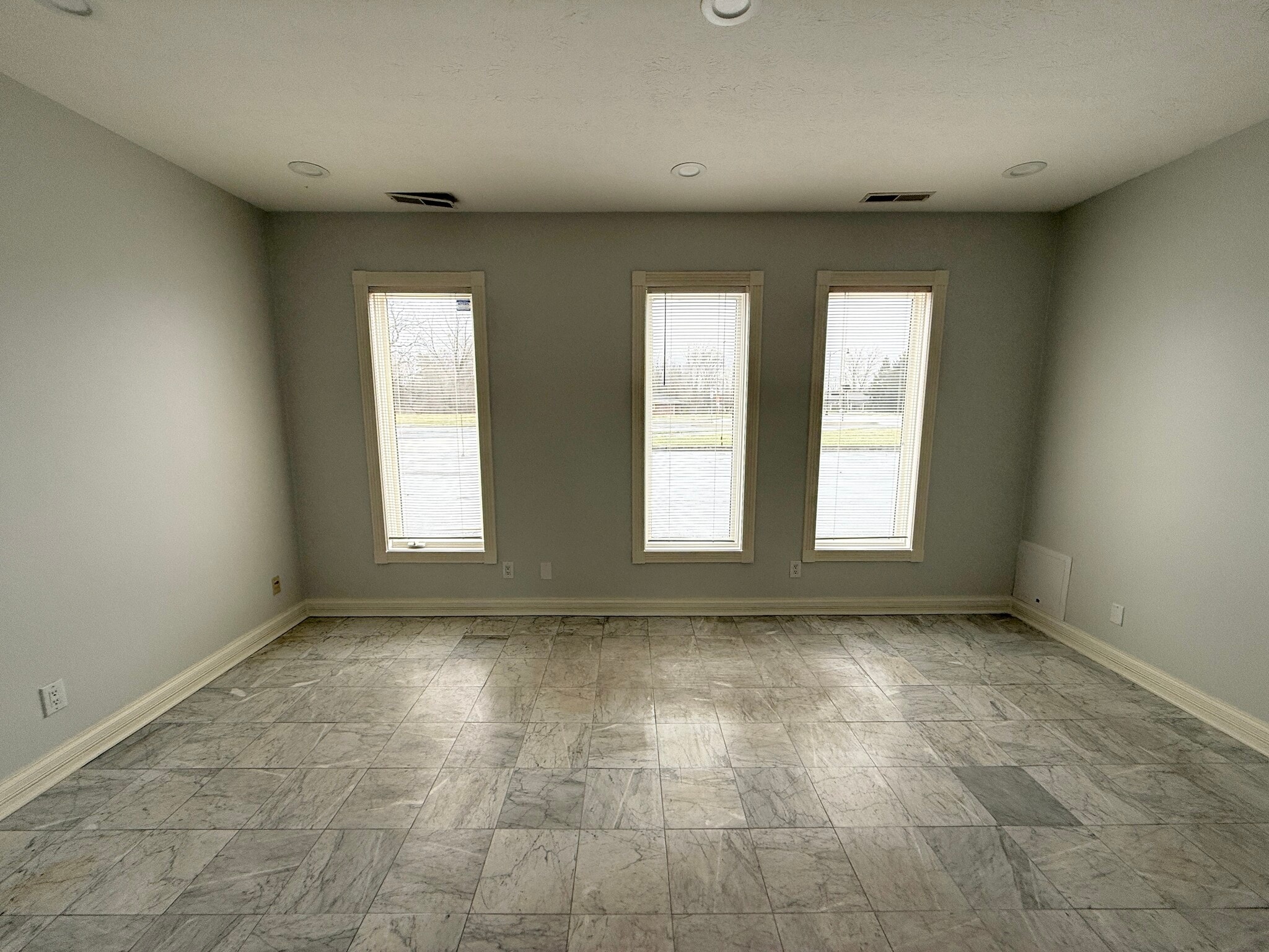 3802 W 96th St, Indianapolis, IN for lease Building Photo- Image 1 of 1